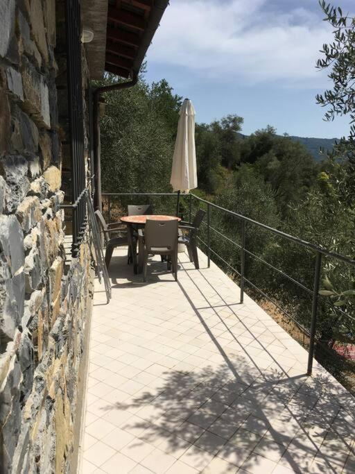 Sette - Villino Lorenzo Villa Viani Exterior photo